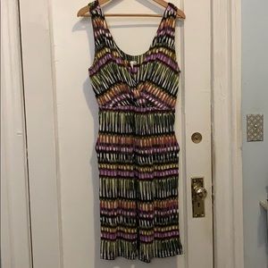 Anthro patterned jersey dress w/ pockets! Size L